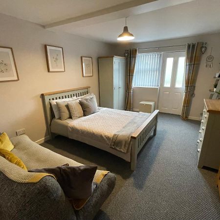 Westend Holiday Let 2 Брекон Экстерьер фото